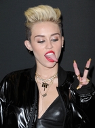 Miley Cyrus : miley-cyrus-1372447432.jpg