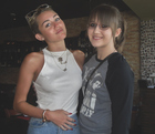 Miley Cyrus : miley-cyrus-1373061732.jpg