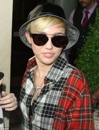 Miley Cyrus : miley-cyrus-1375459506.jpg