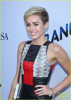Miley Cyrus : miley-cyrus-1376076203.jpg