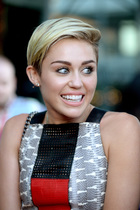 Miley Cyrus : miley-cyrus-1376152960.jpg