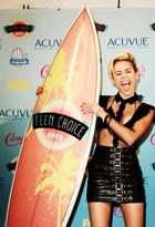 Miley Cyrus : miley-cyrus-1376323533.jpg