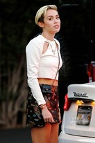 Miley Cyrus : miley-cyrus-1376671734.jpg