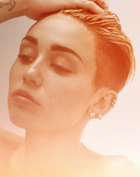 Miley Cyrus : miley-cyrus-1377798646.jpg