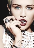 Miley Cyrus : miley-cyrus-1379706852.jpg