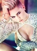 Miley Cyrus : miley-cyrus-1380214072.jpg