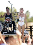 Miley Cyrus : miley-cyrus-1380738836.jpg