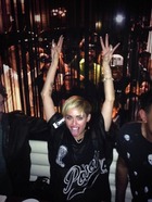 Miley Cyrus : miley-cyrus-1381097376.jpg