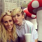 Miley Cyrus : miley-cyrus-1381283438.jpg