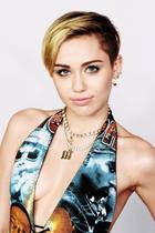 Miley Cyrus : miley-cyrus-1385408368.jpg