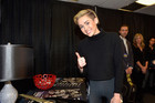 Miley Cyrus : miley-cyrus-1387299159.jpg