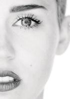 Miley Cyrus : miley-cyrus-1387390597.jpg