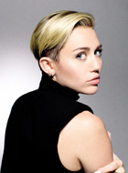 Miley Cyrus : miley-cyrus-1388858799.jpg