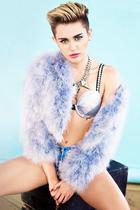 Miley Cyrus : miley-cyrus-1389211519.jpg