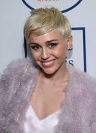 Miley Cyrus : miley-cyrus-1390755201.jpg