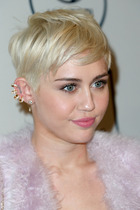Miley Cyrus : miley-cyrus-1390952936.jpg