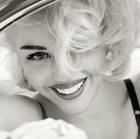 Miley Cyrus : miley-cyrus-1392225420.jpg