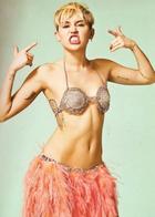 Miley Cyrus : miley-cyrus-1392649806.jpg