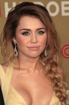 Miley Cyrus : miley-cyrus-1394129426.jpg