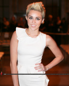 Miley Cyrus : miley-cyrus-1397957564.jpg