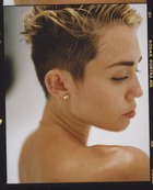 Miley Cyrus : miley-cyrus-1402178762.jpg