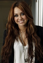 Miley Cyrus : miley-cyrus-1407025674.jpg