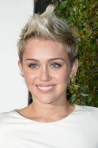 Miley Cyrus : miley-cyrus-1408224393.jpg