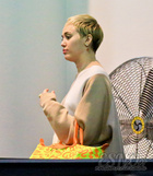 Miley Cyrus : miley-cyrus-1414002392.jpg