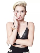 Miley Cyrus : miley-cyrus-1415299988.jpg