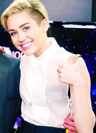 Miley Cyrus : miley-cyrus-1416423834.jpg