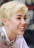 Miley Cyrus : miley-cyrus-1417727356.jpg