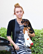 Miley Cyrus : miley-cyrus-1417727369.jpg