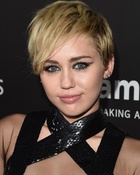 Miley Cyrus : miley-cyrus-1420648498.jpg