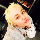 Miley Cyrus : miley-cyrus-1420742673.jpg