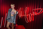 Miley Cyrus : miley-cyrus-1422043985.jpg
