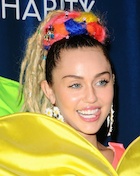 Miley Cyrus : miley-cyrus-1445753664.jpg