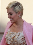 Miley Cyrus : miley-cyrus-1454181670.jpg