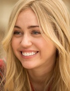 Miley Cyrus : miley-cyrus-1469393500.jpg