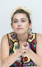 Miley Cyrus : miley-cyrus-1473551151.jpg