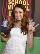 Miley Cyrus : miley_cyrus_1162652812.jpg