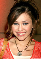 Miley Cyrus : miley_cyrus_1175809877.jpg