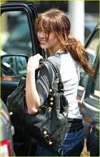 Miley Cyrus : miley_cyrus_1207597215.jpg
