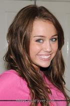 Miley Cyrus : miley_cyrus_1220488716.jpg