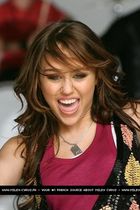 Miley Cyrus : miley_cyrus_1221877861.jpg