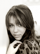 Miley Cyrus : miley_cyrus_1253334191.jpg