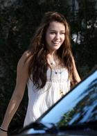 Miley Cyrus : miley_cyrus_1257641216.jpg