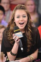 Miley Cyrus : miley_cyrus_1257901500.jpg