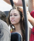 Miley Cyrus : miley_cyrus_1268161551.jpg