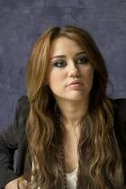 Miley Cyrus : miley_cyrus_1269803604.jpg