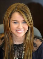 Miley Cyrus : miley_cyrus_1274223227.jpg